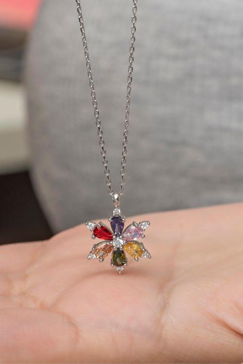 925 Ayar Gümüş Mix Taşlı Kamelya Çiçeği Kolye