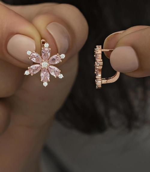 925 Ayar Gümüş Pembe Taşlı Çiçek Küpe