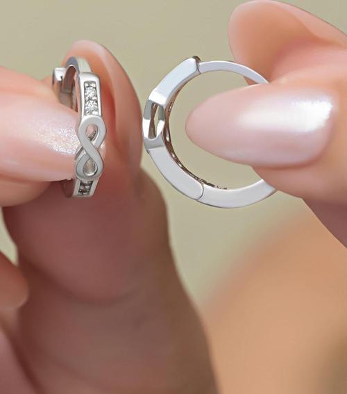925 Ayar Gümüş Rodyum Kaplama Sonsuzluk Detay 15 mm Halka Küpe
