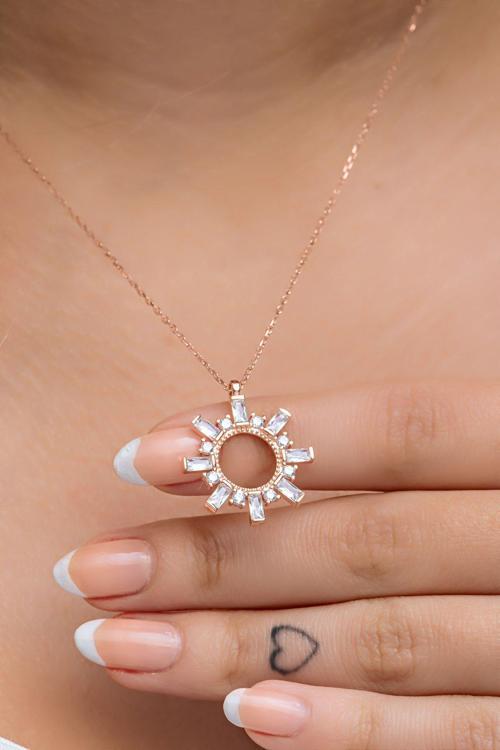 925 Ayar Gümüş Rose Baget Taşlı Güneş Tasarım Kolye