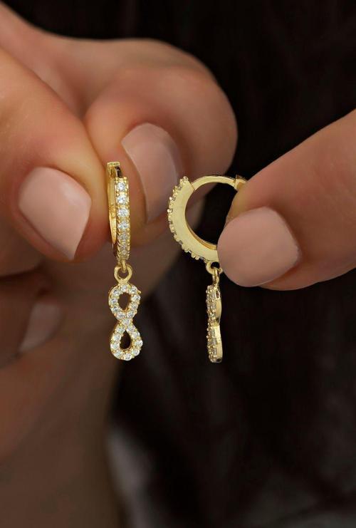 925 Ayar Gümüş Sallantılı Gold Sonsuzluk Küpe