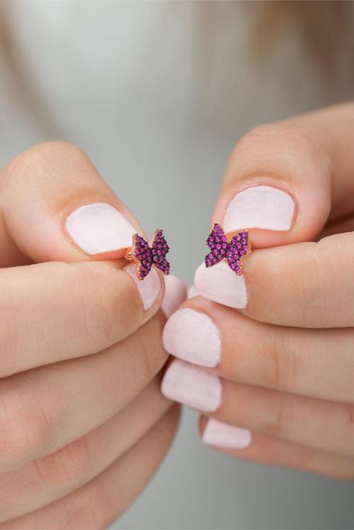 925 Ayar Pembe Minik Kelebek Küpe Kadın Gümüş Küpe