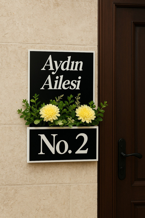 KİŞİYE ÖZEL SİYAH PLEKSİGLASS YAPAY ÇİÇEKLİ LÜKS KAPI SÜSÜ