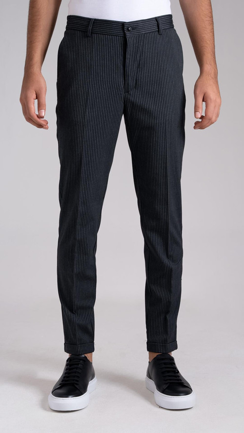 Giotelli Siyah Slim Fit Çizgili Yandan Cepli Kumaş Pantolon