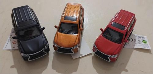 Metal Sesli Jeep 2062-Fy6208-12D (Karışık Renk 1 Adet)