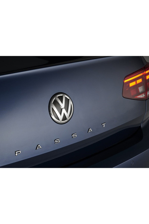 Volkswagen Passat Yeni Model Bagaj Yazısı Amblem