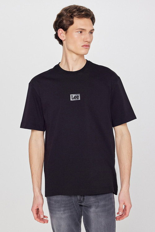 % 100 Pamuk Loose Fit Logolu Bisiklet Yaka Erkek T Shirt L2520302 001 SİYAH