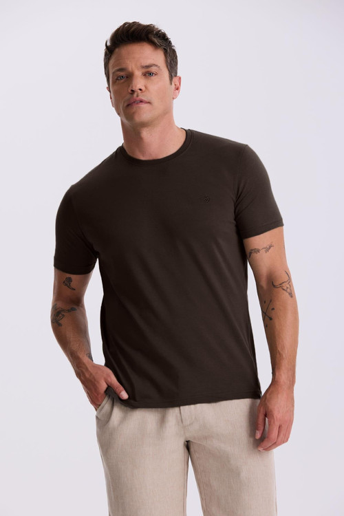 Kahve %100 Pamuk Slim Fit Bisiklet Yaka Basic T-Shirt