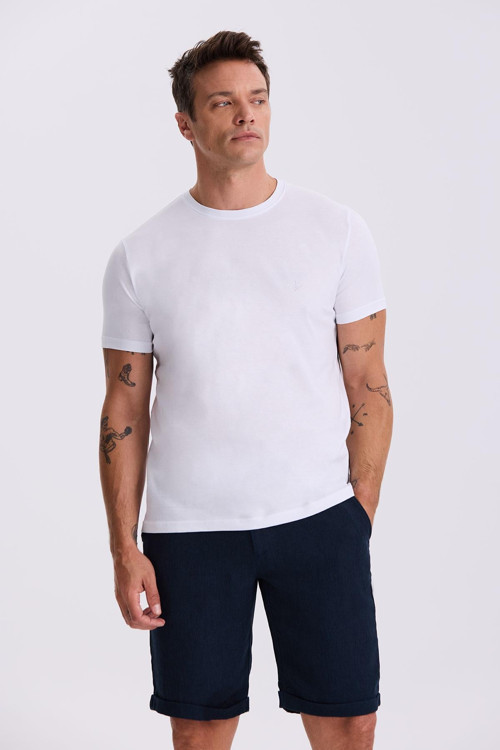 Beyaz %100 Pamuk Slim Fit Bisiklet Yaka Basic T-Shirt