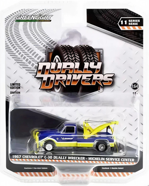 Greenlight 1:64 Dually Drivers Series 11 Michelin Service Center - 1967 Chevrolet C-30 Dually Wrecke