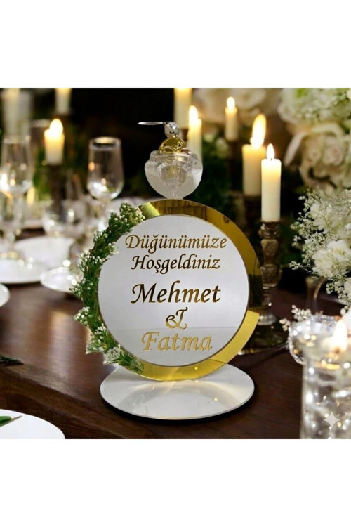 Kişiye Özel Düğünümüze Hoş Geldiniz Kapı Süsü İsimli-Gold