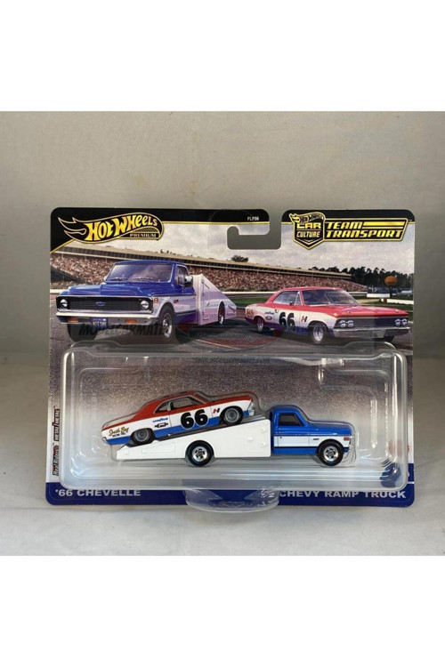 Premium Team Transport 66 Chevelle with '72 Chevy Ramp Truck 1/64 Model Araba