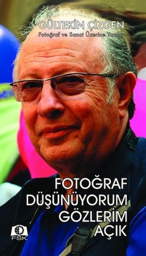 Fotoğraf Düşünüyorum Gözlerim Açık - E-Kitap