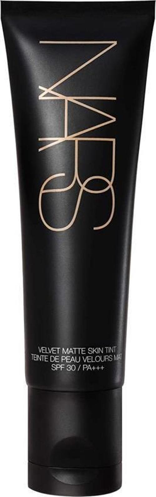 Velvet Matte Skin Tint Fondöten 6520 Cuba Medium 3