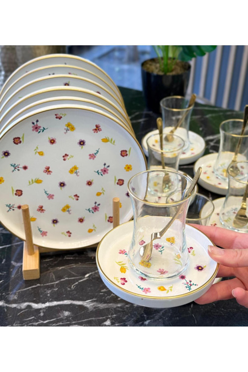 18 Parça Modern Blossom Elegance Pasta Çay Saati Seti