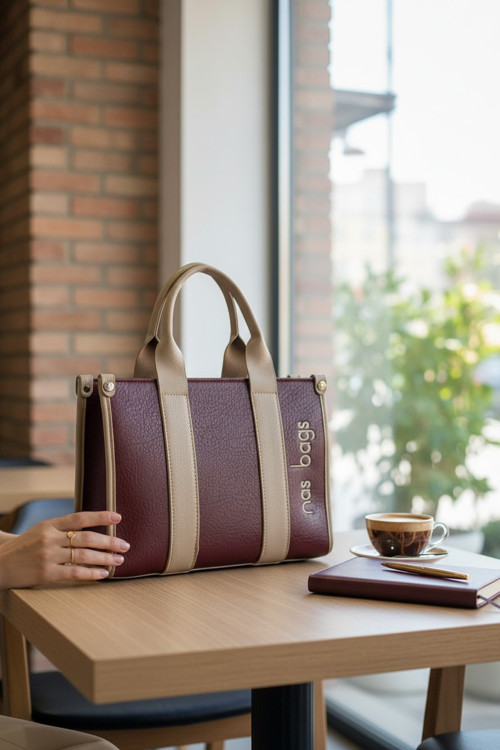 Kadın El Çantası Kanvas Dokulu Kontrast Şeritli ve Nakış Logolu Minimalist Tote Çanta
