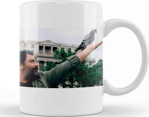 Ahmet Kaya Elinde Kuş Güvercin Kupa Bardak Porselen