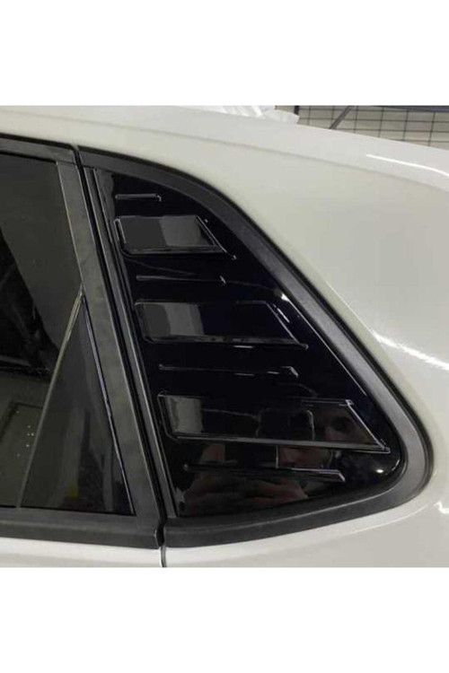 Volkswagen Polo Için Uyumlu 2019 Kelebek Cam Kaplama Piano Black