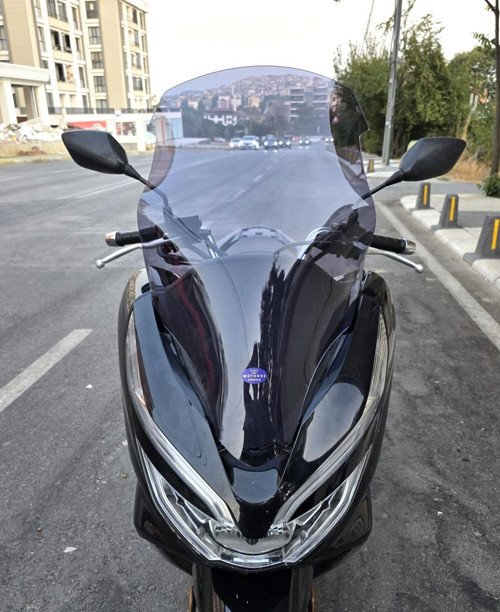 Honda PCX Ön Cam 2018-2020 Model 65cm Füme Renkli 4mm ORTA BOYLU