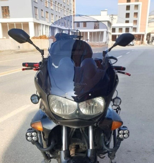 Honda Varadero Ön Cam 1999-2003 Model 54cm Füme Renkli 4mm