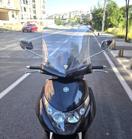 Piaggio Beverly 250 Ön Cam 2005-2007 Model 44cm Şeffaf Renkli 4mm