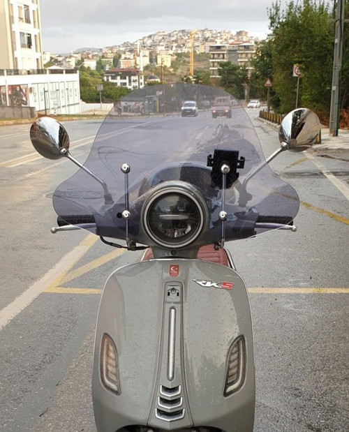 RKS Pride 125 Ön Cam 2023-2026 Model 39cm Füme Renkli 4mm Elcikli APARATSIZ