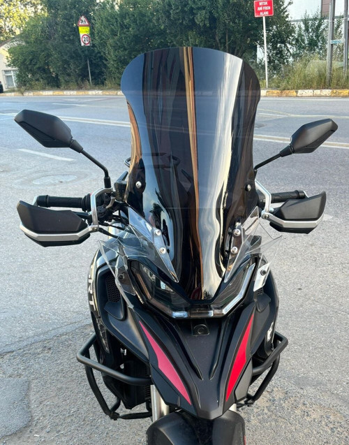 RKS SRT 900 SX Ön Cam 2023-2026 Model 61cm Siyah Renkli 4mm