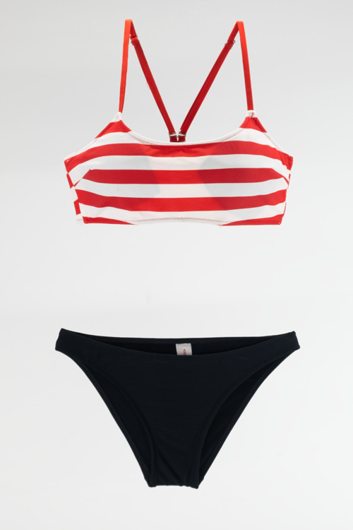 Kadın Kırmızı Çizgili Yüzücü Bikini Alt Üst Takım