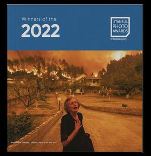 İstanbul Photo Awards 2022 - E-Kitap