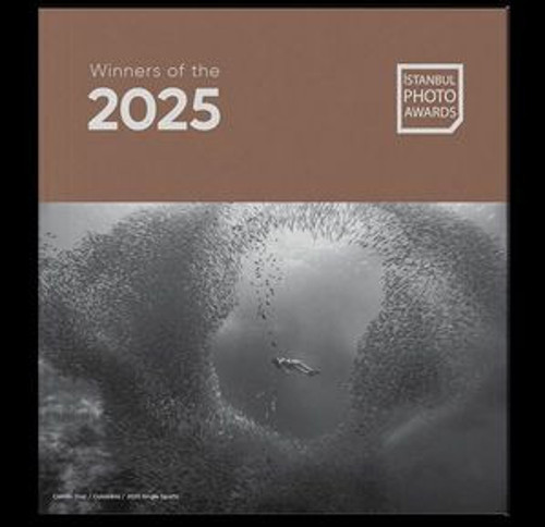 İstanbul Photo Awards 2025 - E-Kitap