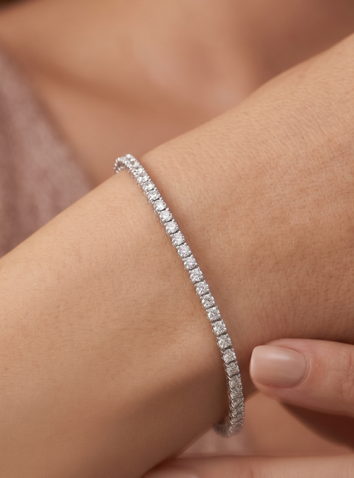 1.23ct (E-F vs) Pırlanta Suyolu Bileklik