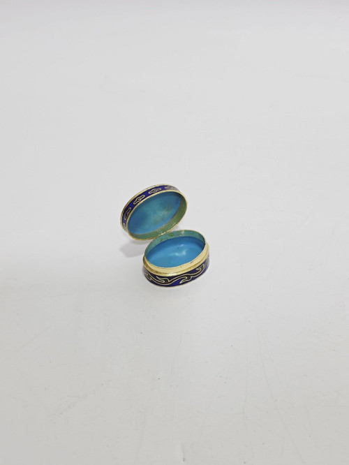 Antika Cloisonne Minyatür Kutu 3,5x2,7cm 091