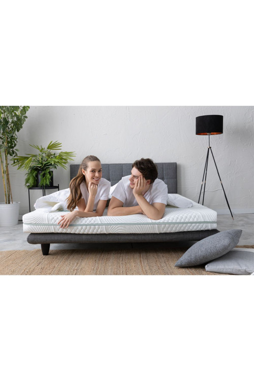 Solo Full Ortopedik Yıkanabilir Kılıflı Sünger Yatak