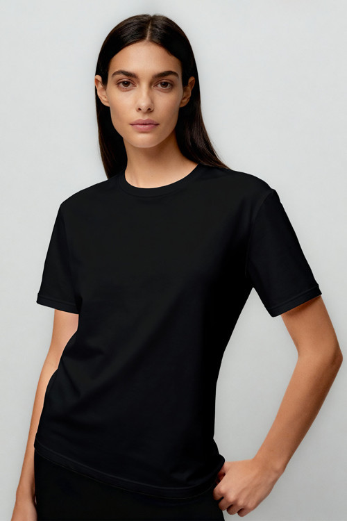 Siyah O Yaka Standart Fit Basic Kadın T-Shirt - 97311
