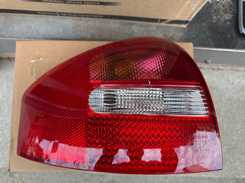 Audi A6 Sol Dış Stop Lamba 2001-2003