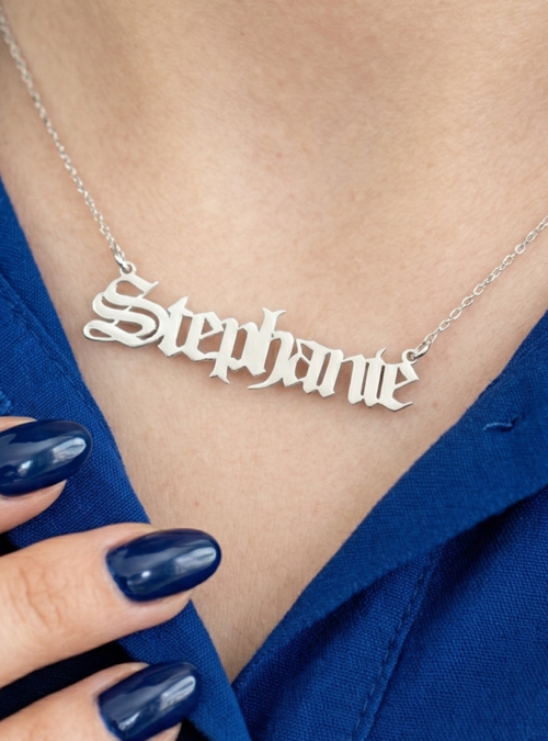 İsimli Altın Kişiye Özel Gotik Font Kolye -14 Ayar