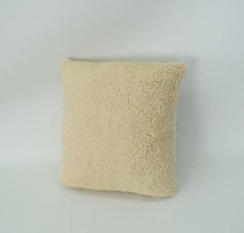 Dekoratif Kuzu Peluş & Polar Kırlent Kılıfı  45x45 cm 15172