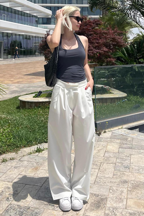 Beyaz Yüksek Bel Rahat Kesim Bol Paça Pantolon MG2120