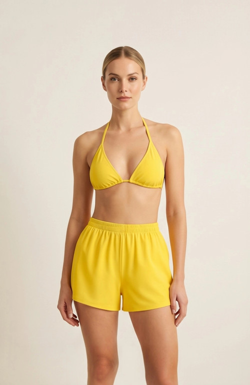 Kadın Sarı Şortlu Belden ve Boyundan Bağlamalı Bikini Takımı – Modern, Konforlu ve Günlük Kombinlere