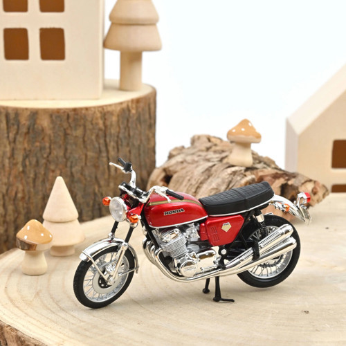 182026 1/18 Honda CB750 1969 Red Metallic