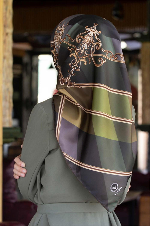 Twill Ekoseli Barok Desenli Haki Renkli 90x90 Eşarp (İpek İçermez) Kenar Dikiş Şekli El Dikişli