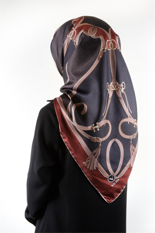 Twill Kemer Desenli Bordo - İndigo Renkli 90x90 Eşarp (İpek İçermez) Dikim Şekli : El Dikişi
