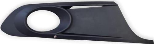 VW Jetta 2011-2014 Ön Tampon Sağ Sis Farı Çerçevesi 5C6853666A