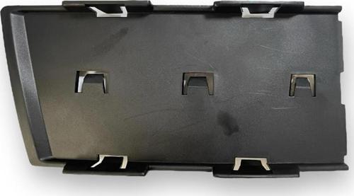 Audi A4 B7 2005-2008 Sağ Sis Farı Yan Plastik Parçası 8E0807152A