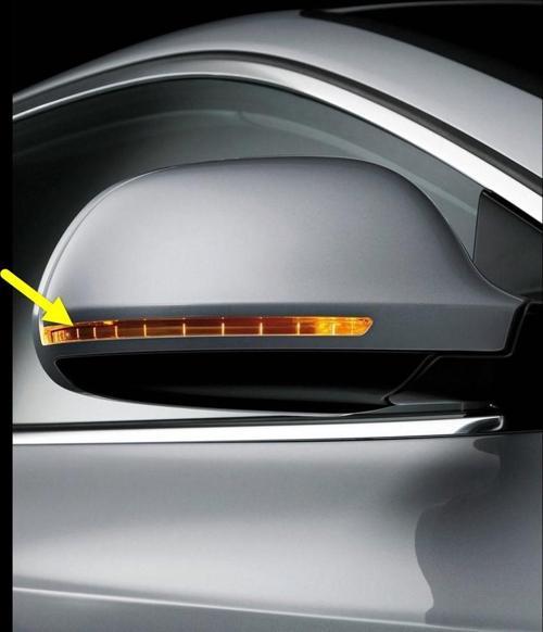 Audi A5 Coupe 2008-2011 Sağ Dış Dikiz Aynası Sinyal Lambası 8K0949102