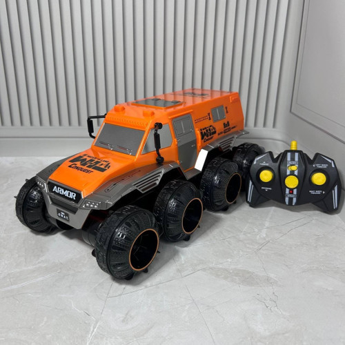 8x8 Amfibi Uzaktan Kumandalı Arazi Aracı Su Üstünde Giden 4x4 Güçlü Off-Road RC Kamyon