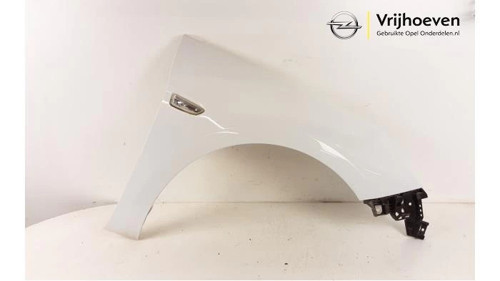Çamurluk Astra K 16-21 Ön Sağ (Sımyı) (Oem No: 39011391)