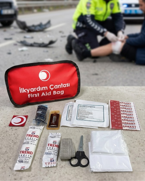 ASTRALTECH Araç ve Ev İçin İlk Yardım Çantası Eksiksiz Acil Müdahale Seti