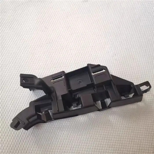 Peugeot 307 Ön Tampon Braketi Plastik Sağ 2005 (Oem No: 7120Nh)