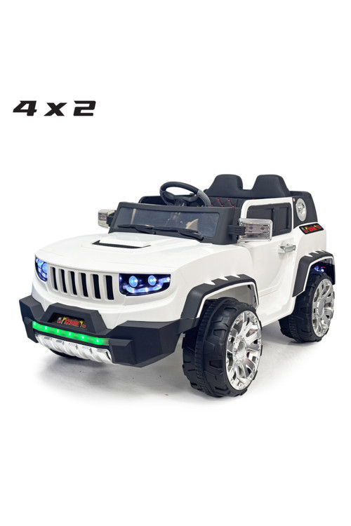 Jeep Akülü Araba 0-8 Yaş